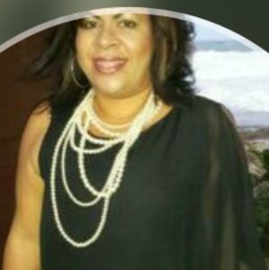 Meet your Posher, Liz